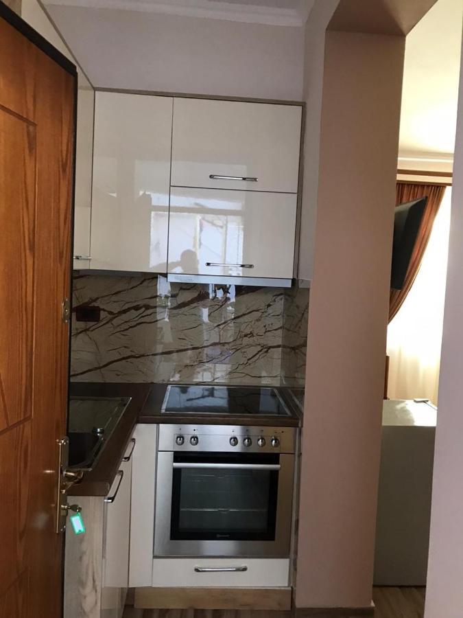 Apartment Koka Берат Екстер'єр фото